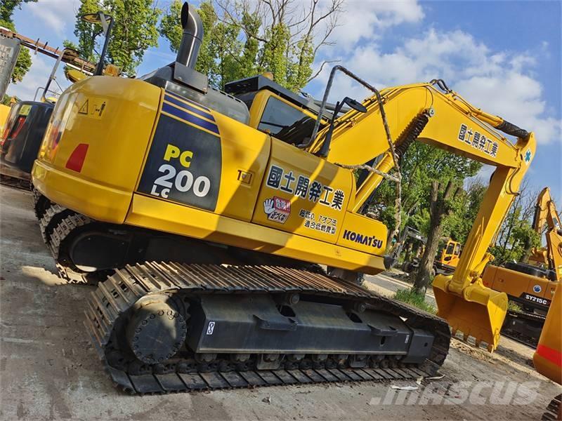 Komatsu PC 200-8 履带挖掘机