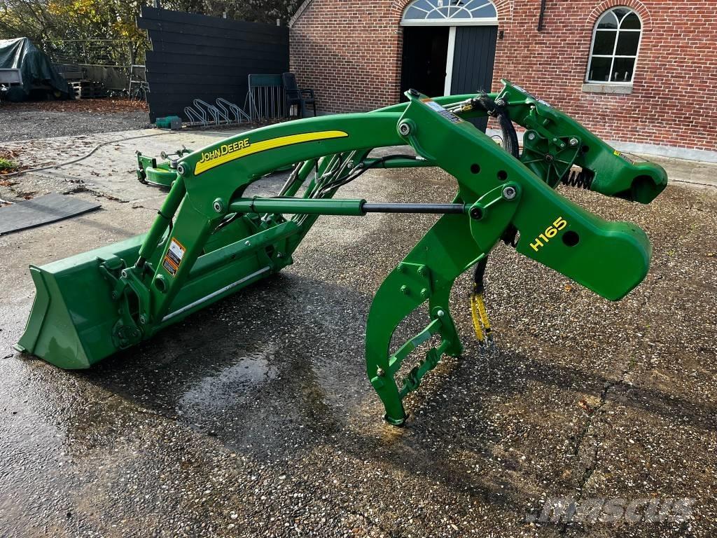 John Deere 3045 R 拖拉机/农用车