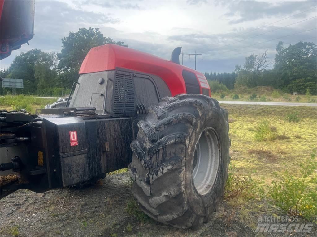 Komatsu 951 收割机