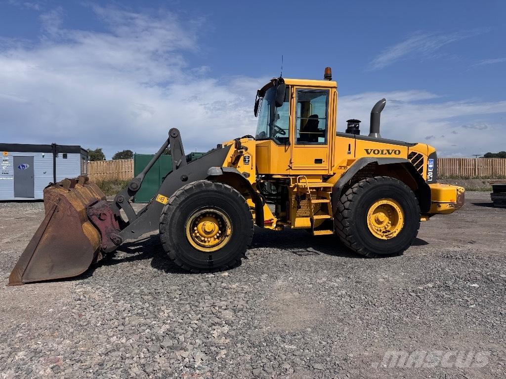 Volvo L 120 E 轮式装载机