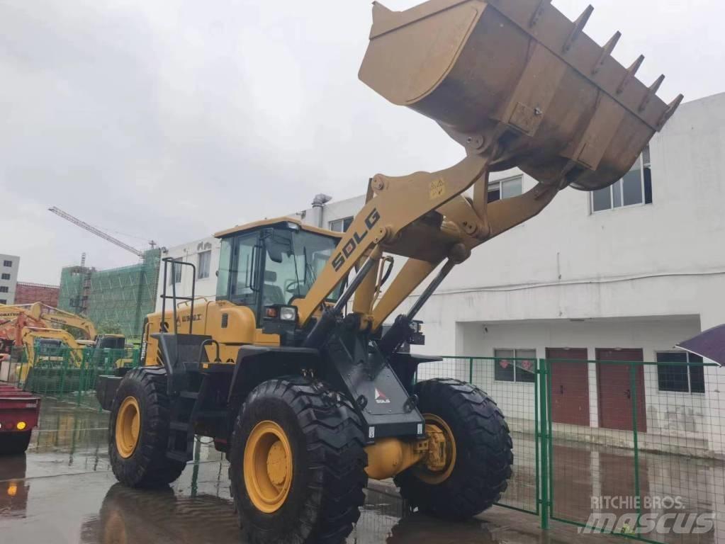 SDLG 956L 轮式装载机