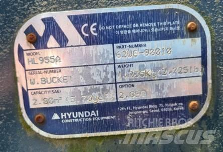 Hyundai HL955A 挖斗