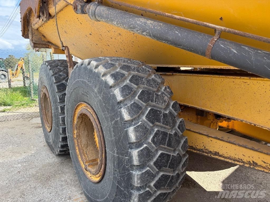Volvo A25D 铰接式自卸车