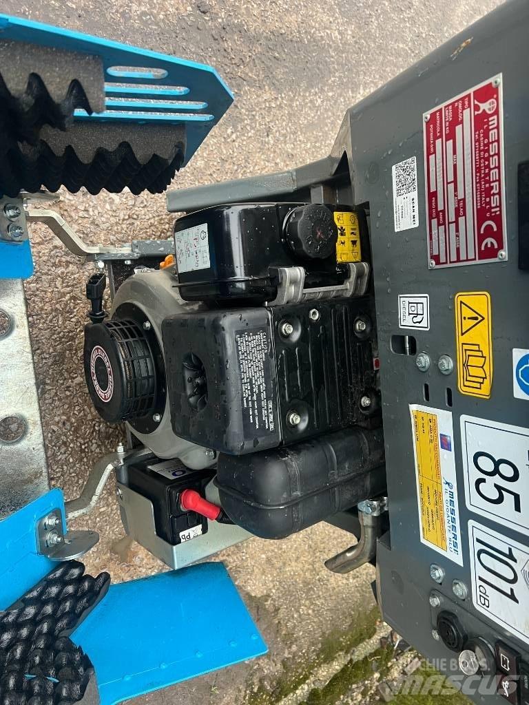 Messersi tc50d 履带式自卸车