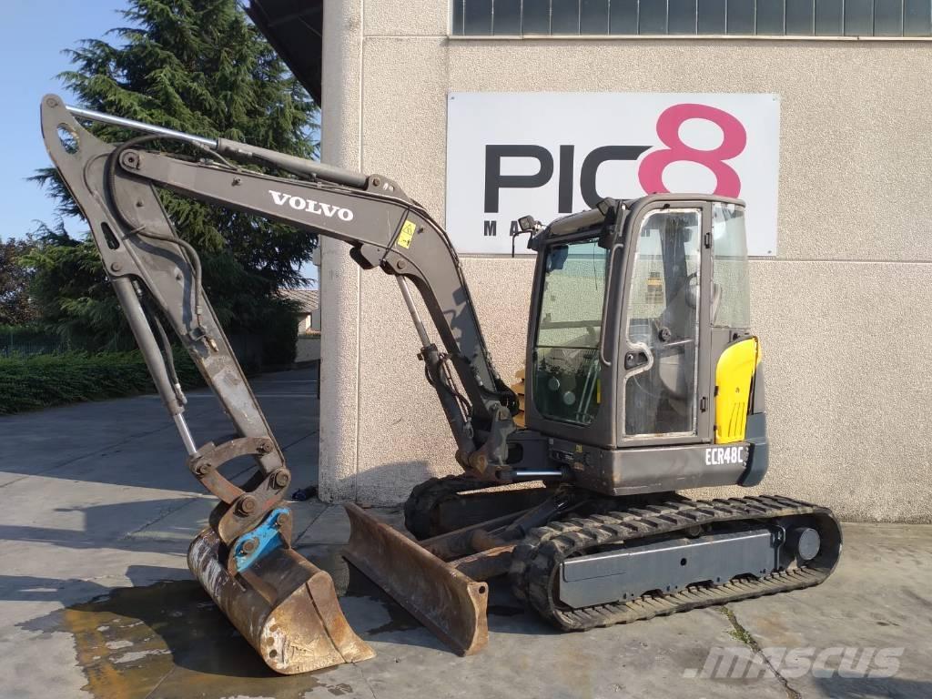 Volvo ECR 48 C 小型挖掘机