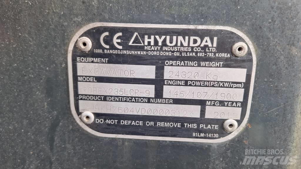 Hyundai 235 LCR-9 履带挖掘机