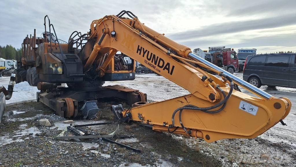 Hyundai 235 LCR-9 履带挖掘机