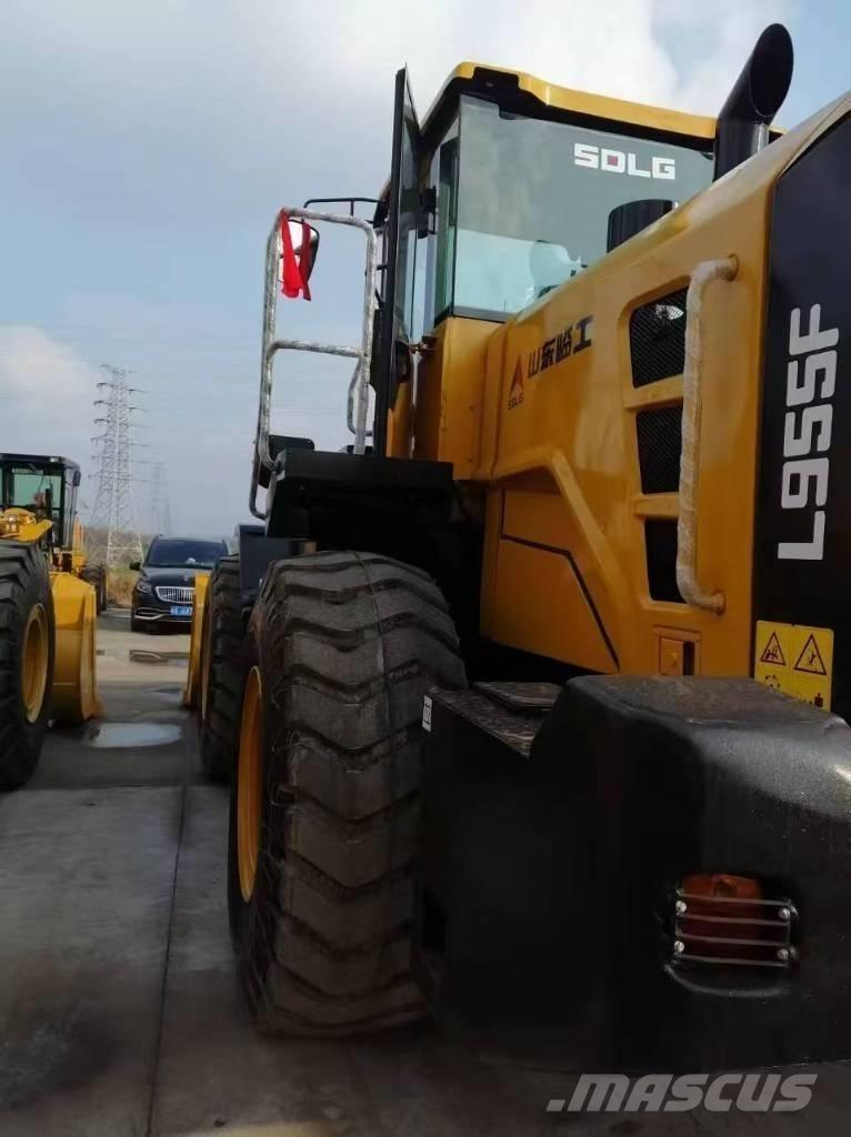 Lingong LG956F 轮式装载机