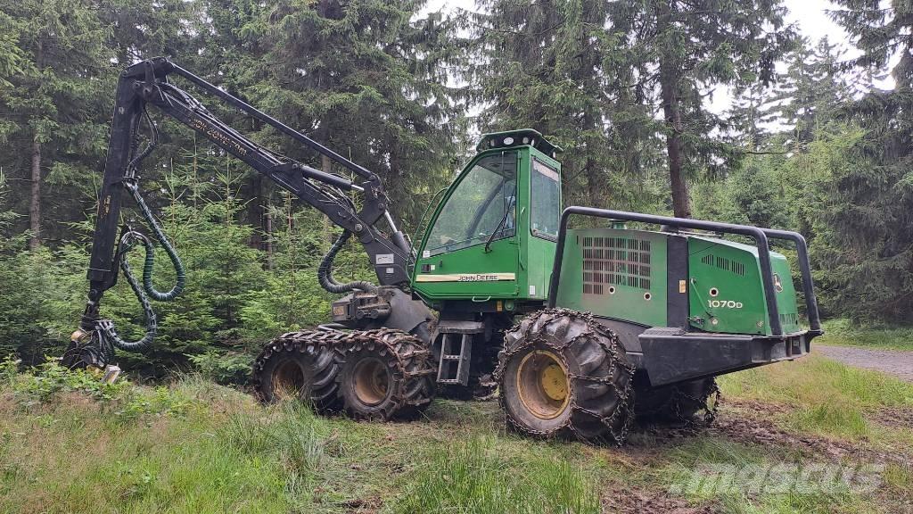 John Deere 1070 D 收割机