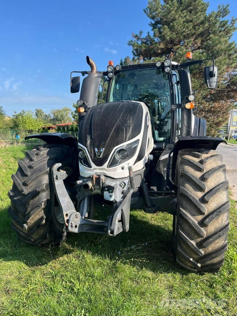 Valtra T234 Versu 拖拉机/农用车