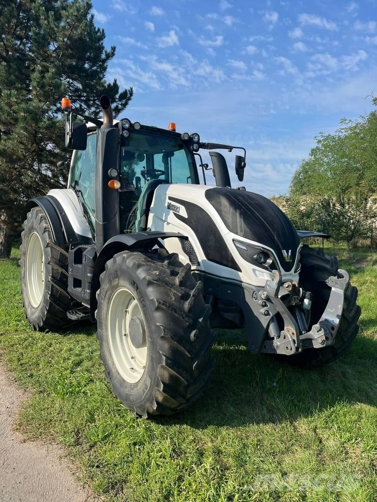 Valtra T234 Versu 拖拉机/农用车