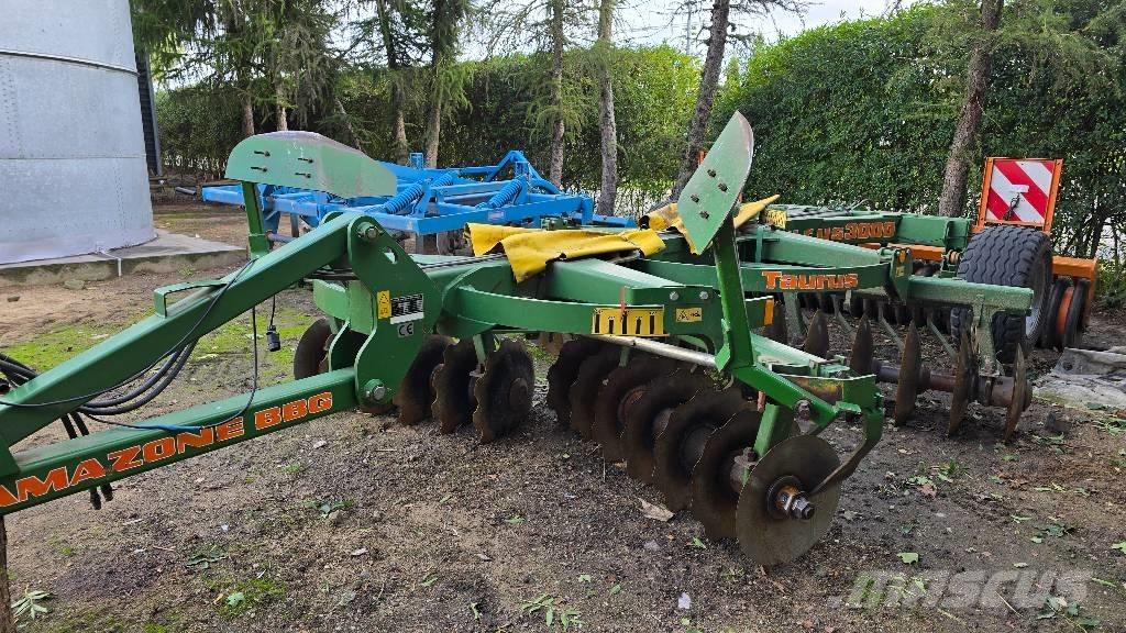 Amazone Taurus 3000 圆盘耙