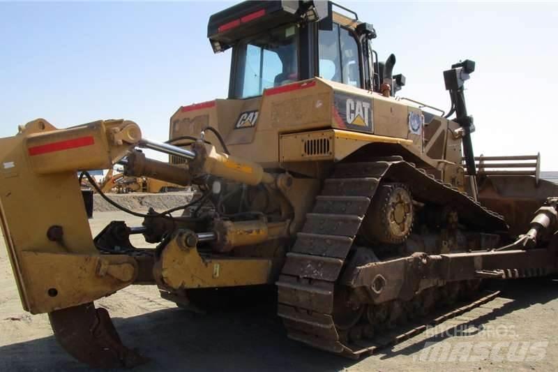 CAT D8R 履带式推土机