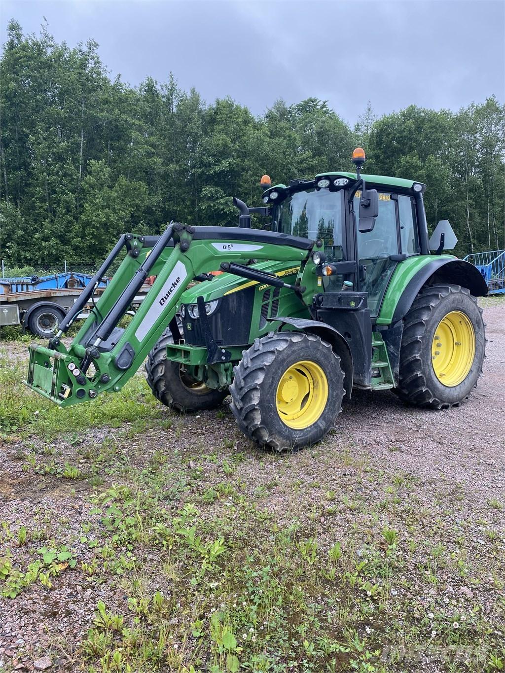 John Deere 6120 M 拖拉机/农用车