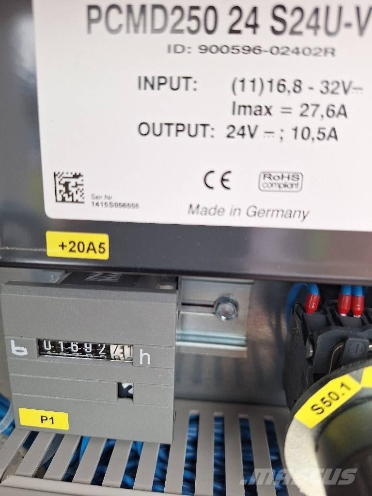 Böcker AHK 34/1800 其他起重机