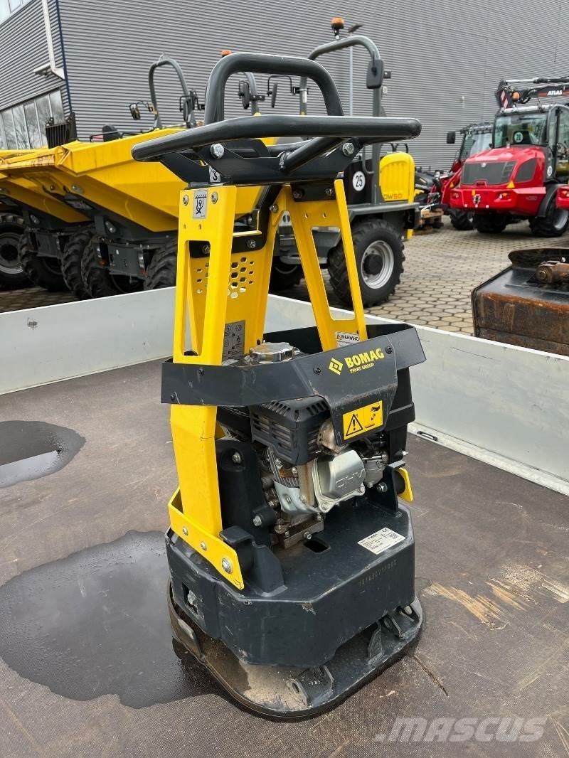Bomag BR95 平板夯