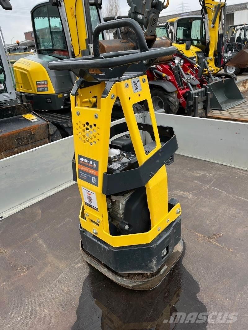 Bomag BR95 平板夯