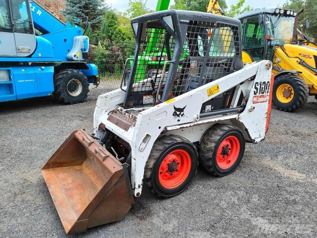 Bobcat S 100 滑移装载机