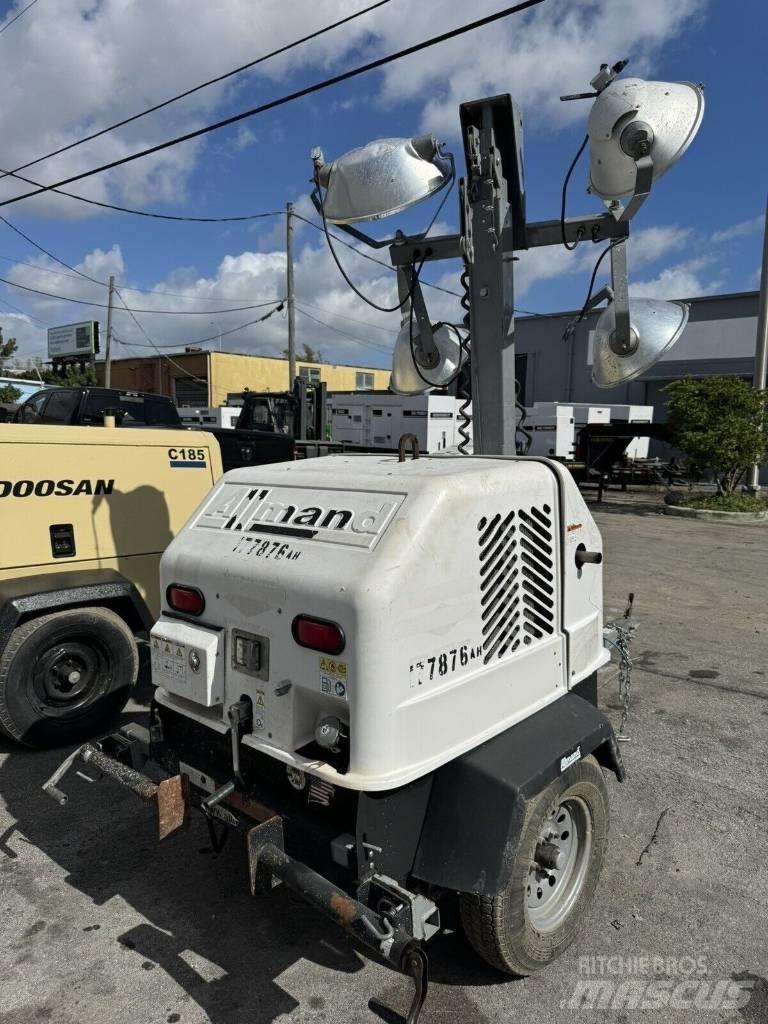 Allmand NL5000 拖车式灯塔