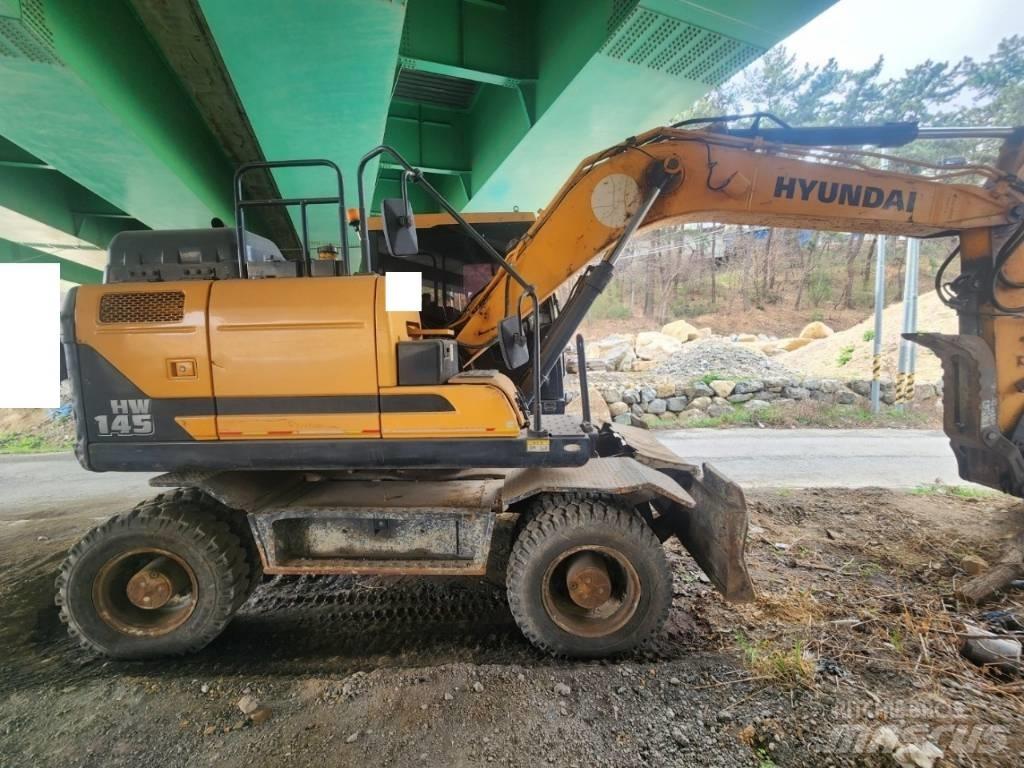 Hyundai HW 145 轮式挖掘机
