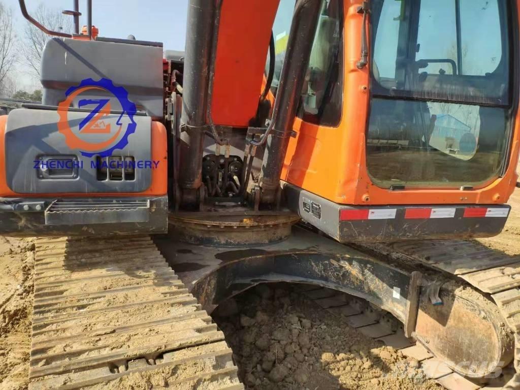 Doosan DX 150LC 中型挖掘机