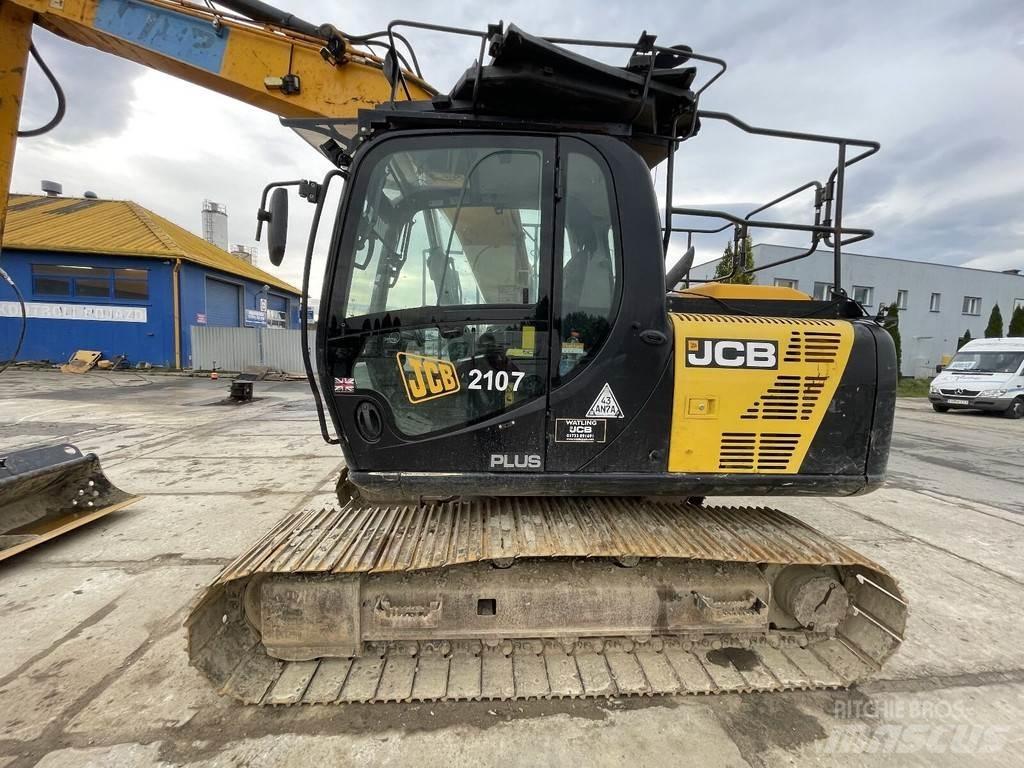JCB JS130 小型挖掘机