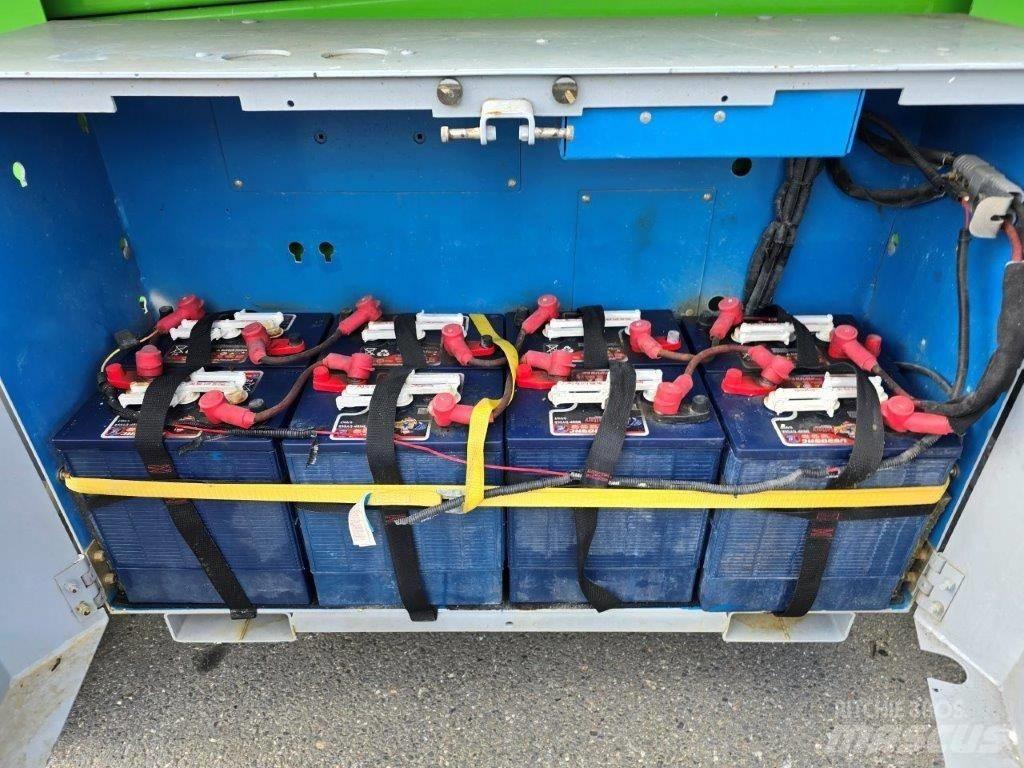Genie GS 3369 DC 剪叉式升降机