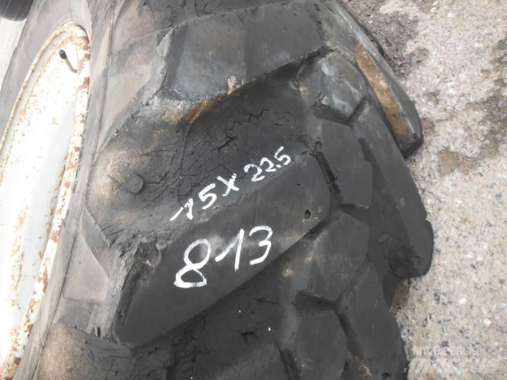 Michelin 15R22.5 轮胎、车轮、轮圈