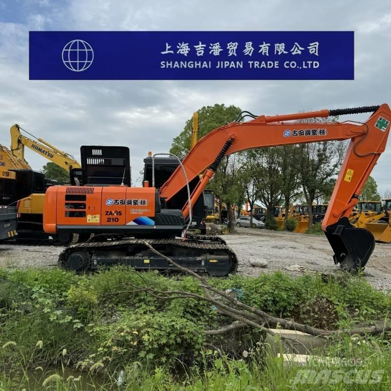 Hitachi ZX 210 履带挖掘机