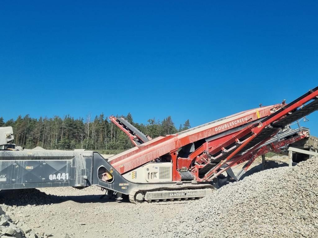 Sandvik QA 441 振动筛