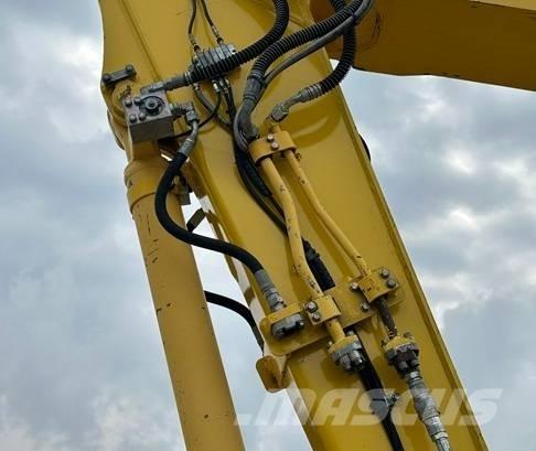 Komatsu PW 160-7E0 轮式挖掘机
