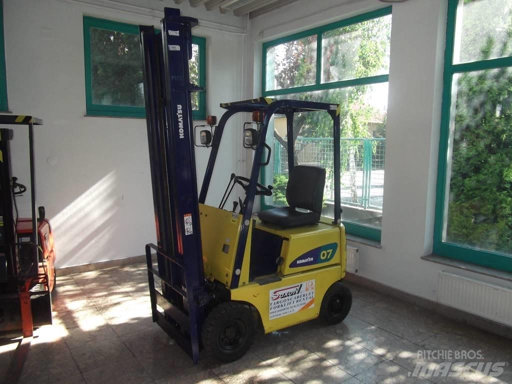 Komatsu FG07-3 天然气叉车