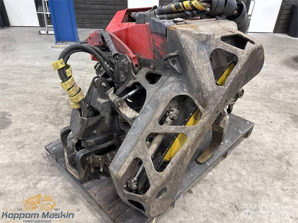 Komatsu C144 收割机机箱