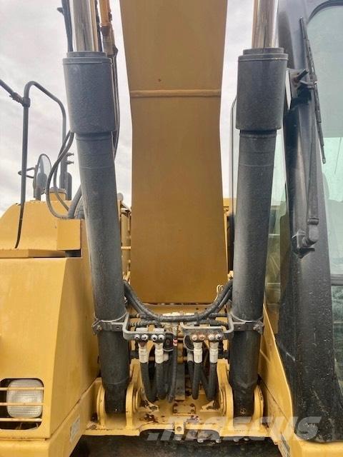 CAT 311 D 履带挖掘机