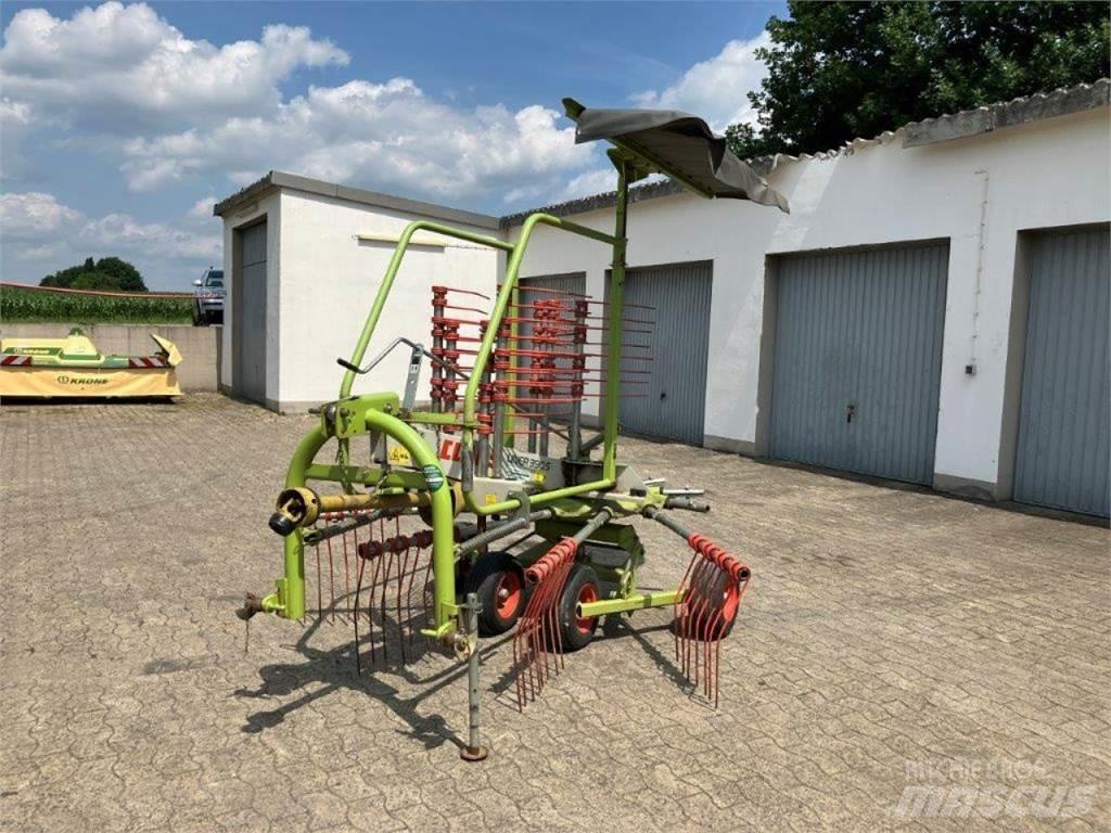 CLAAS Liner 390S 料堆整形机