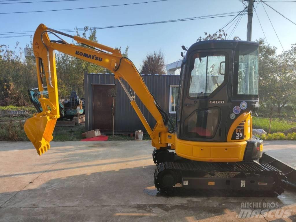Komatsu PC 35 MR 小型挖掘机