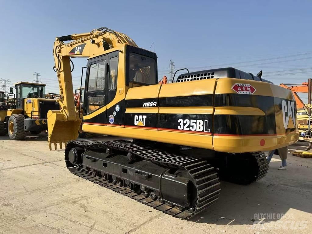 CAT 325 B L 履带挖掘机