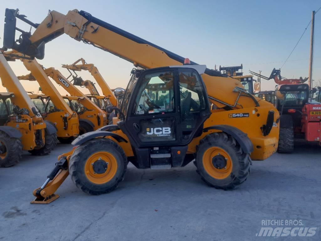 JCB 540-140 伸缩臂叉装车|叉装车