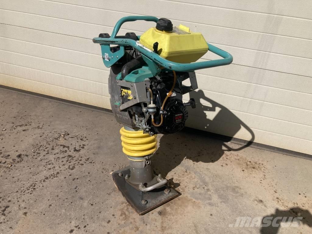 Ammann ACR 68 匝道机