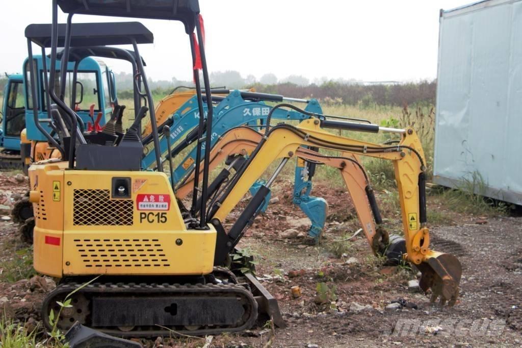 Komatsu pc 15 小型挖掘机