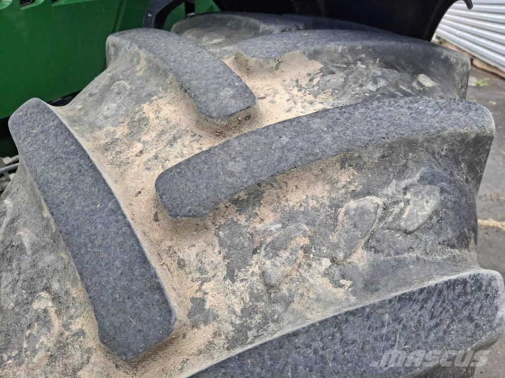 John Deere 6130R 拖拉机/农用车