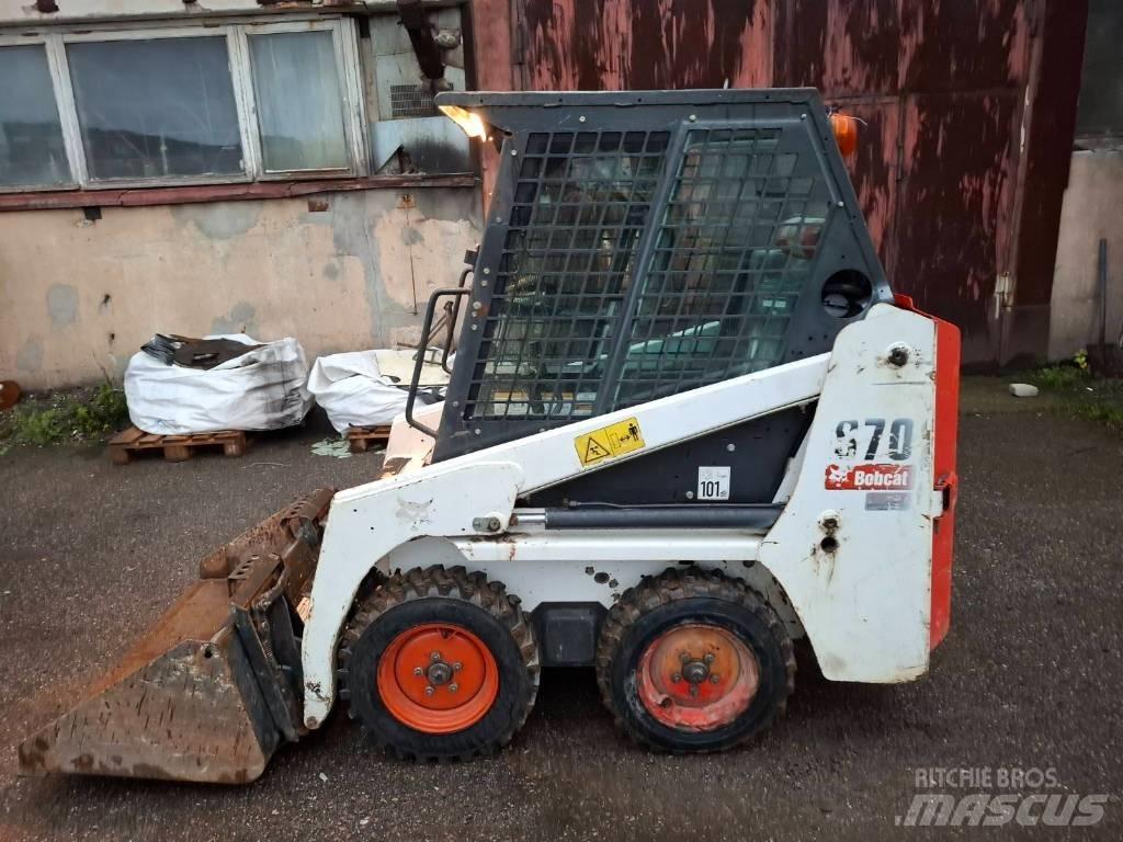 Bobcat S 70 滑移装载机