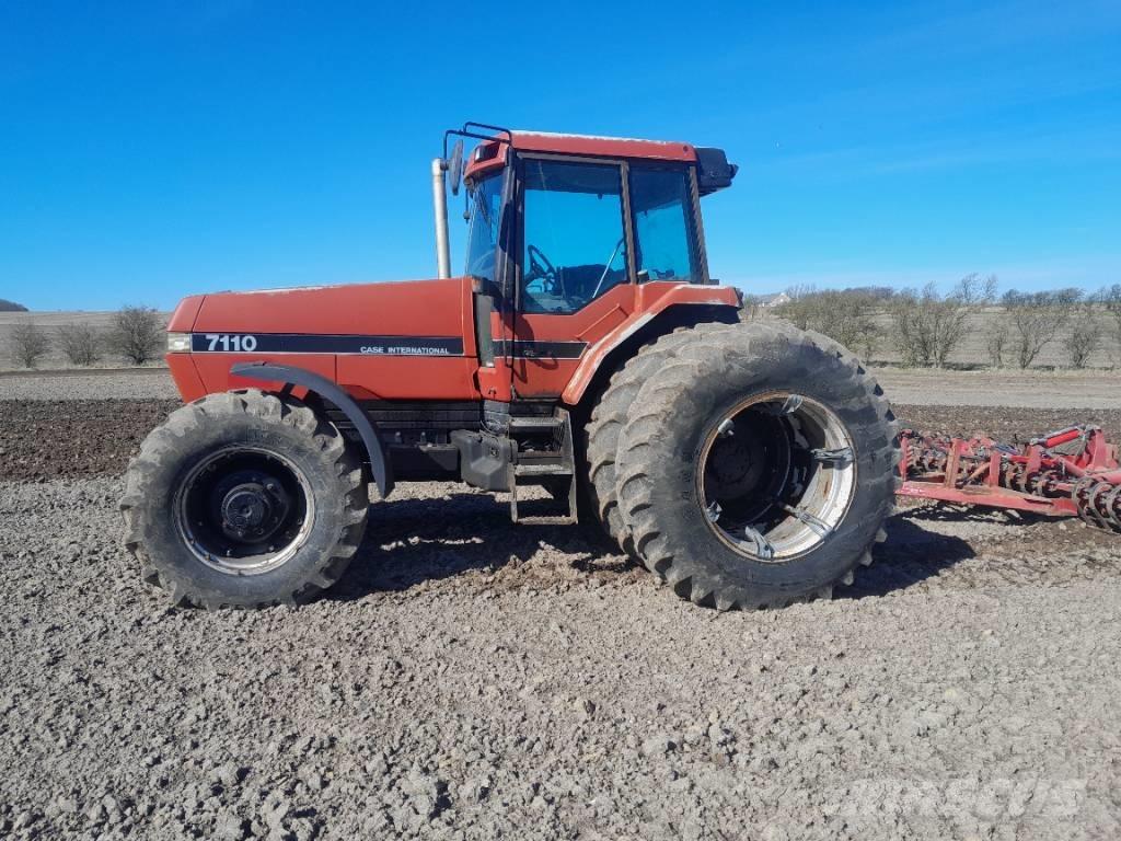 Case IH Magnum 7110 拖拉机/农用车