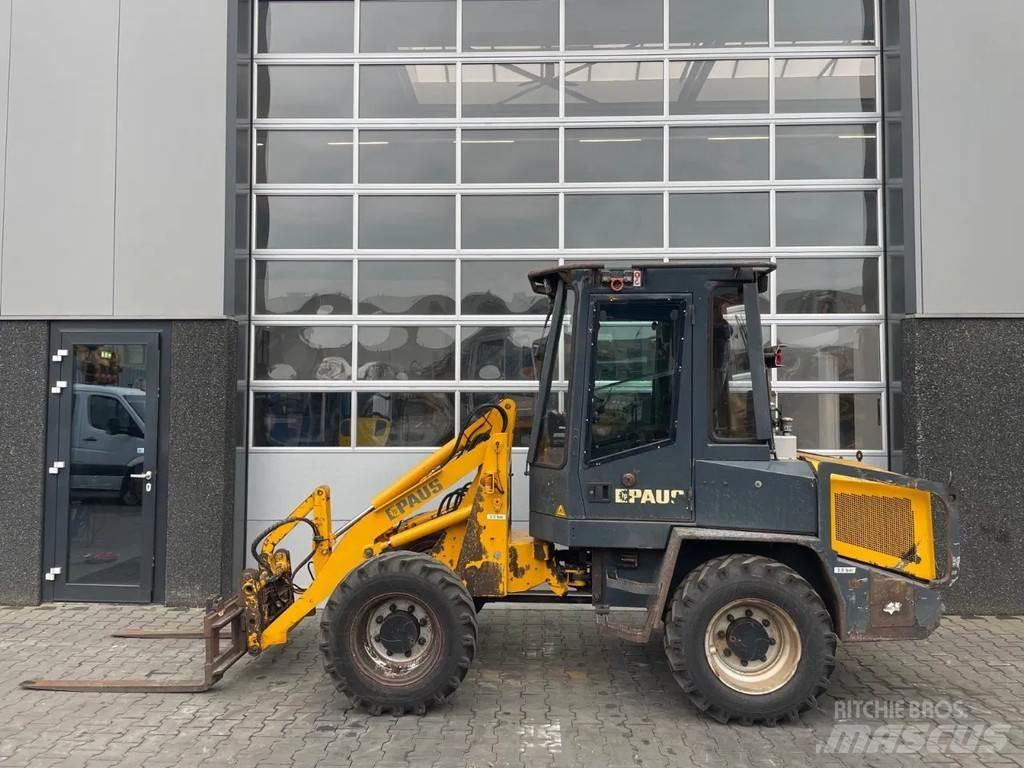 Paus RL552 轮式装载机