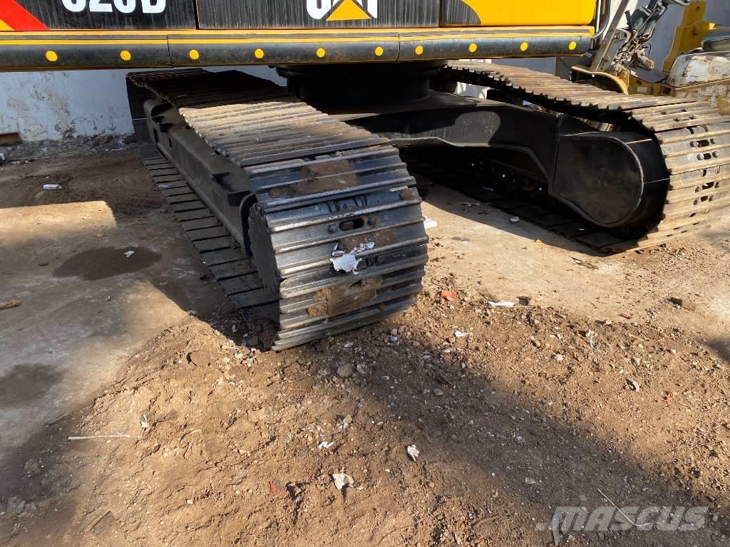 CAT 320 D 履带挖掘机