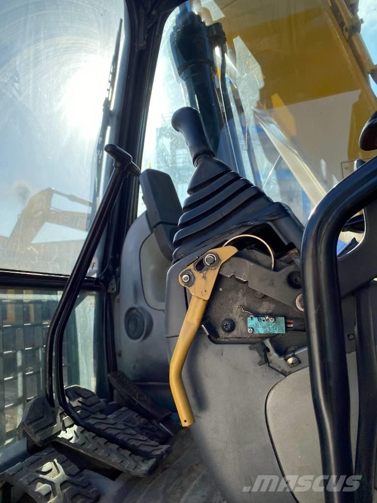 CAT 320 D 履带挖掘机