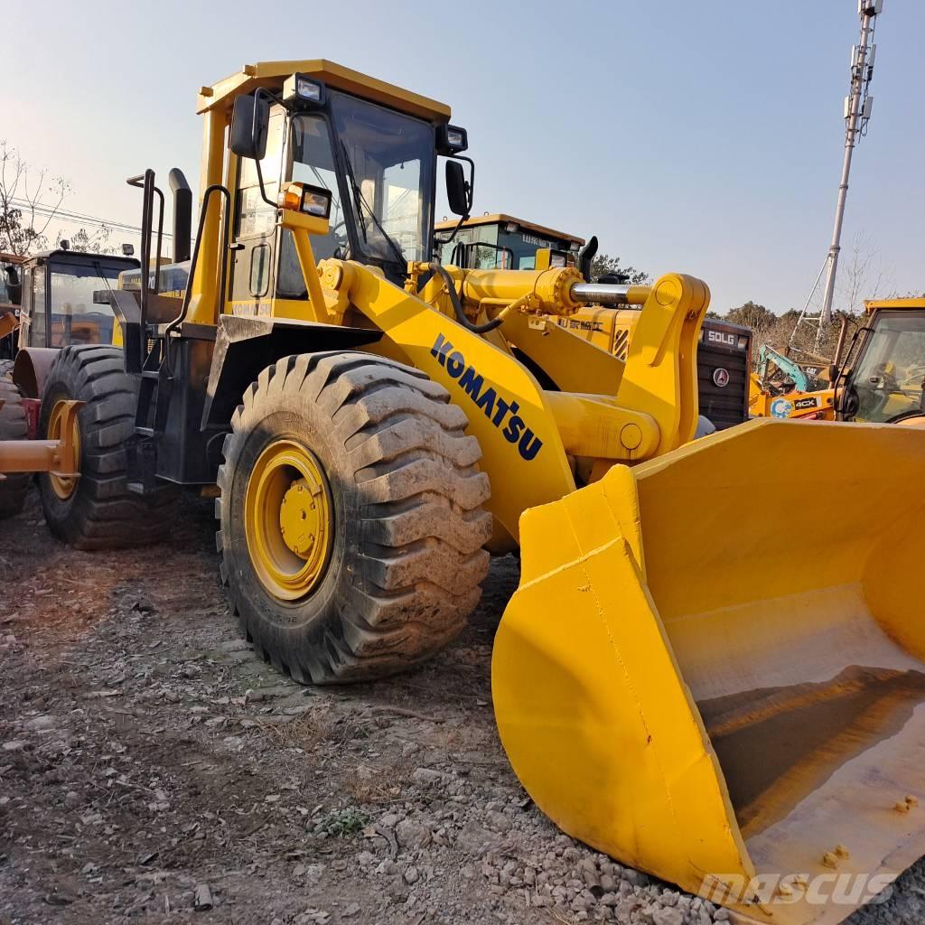 Komatsu WA470 轮式装载机