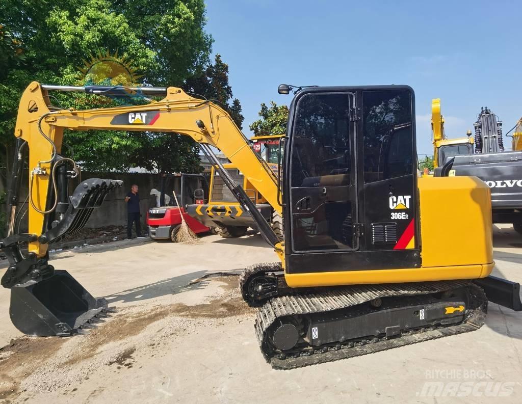 CAT 306 E2 小型挖掘机