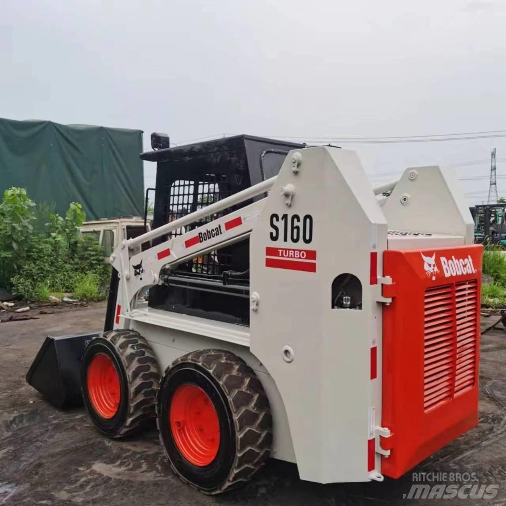 Bobcat S 160 滑移装载机