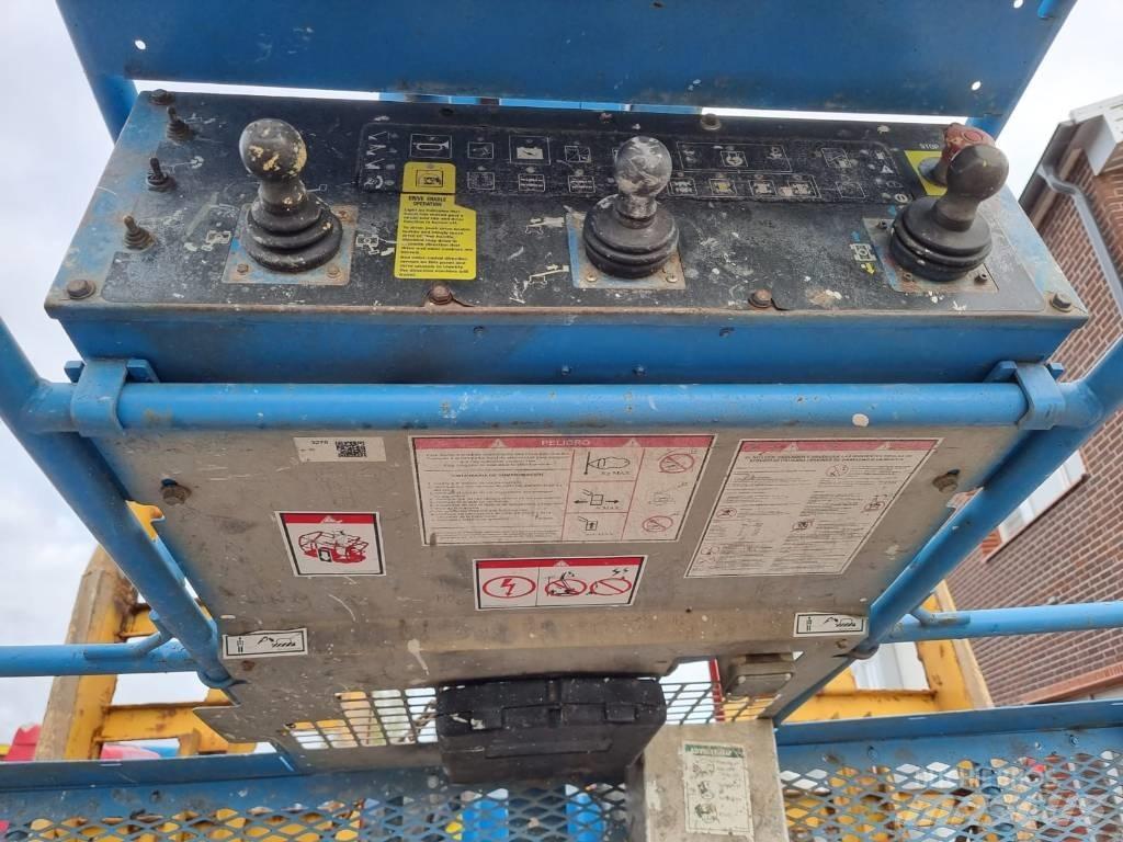 Genie S 125 曲臂高空工作平台